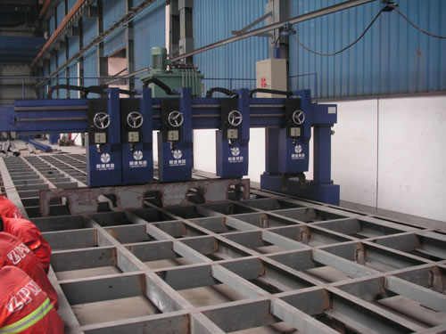 U-Rib Vergadering Machine